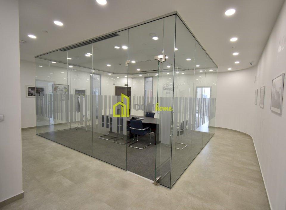 Poslovni prostor 250m2, Centar